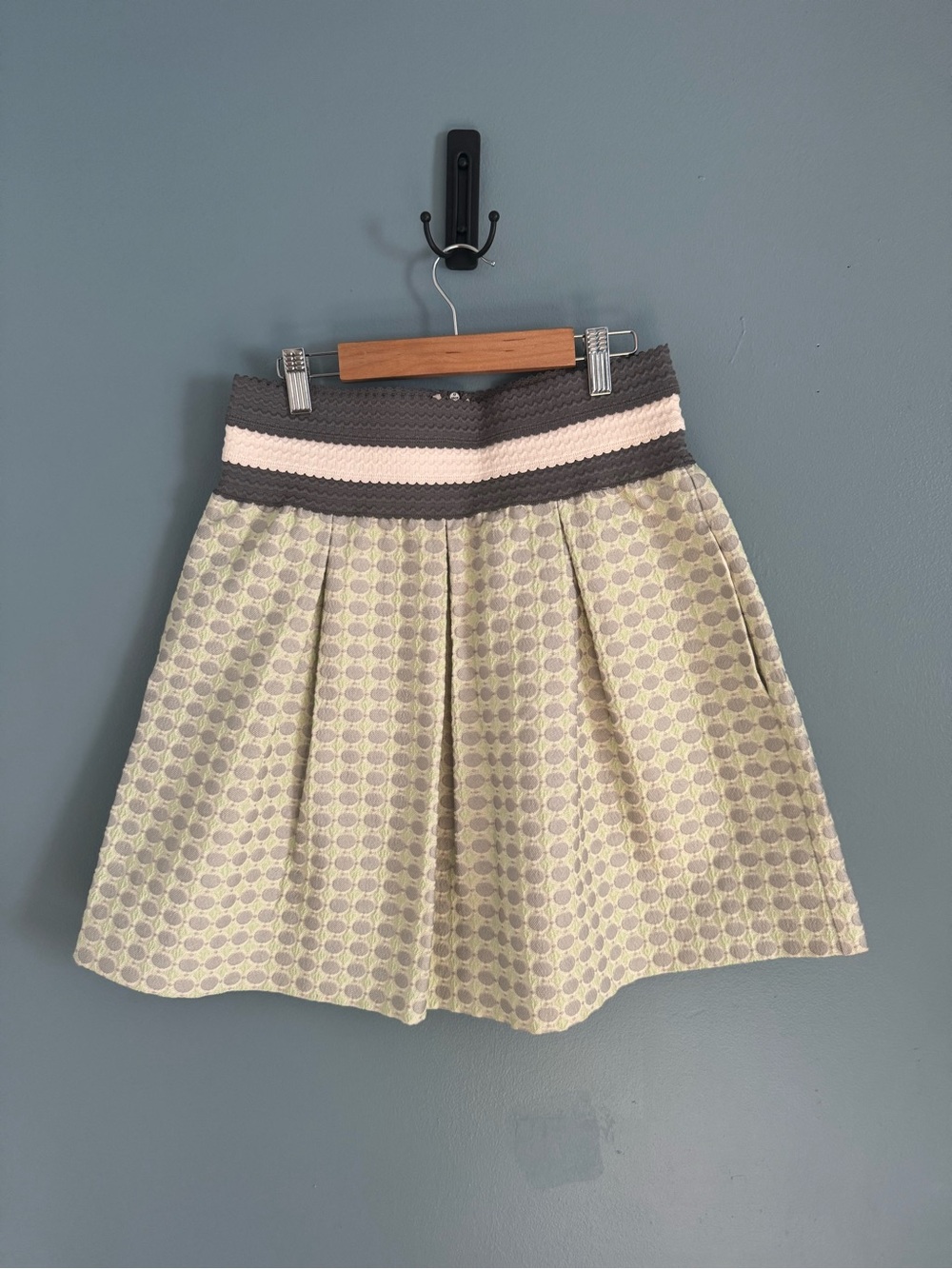 Maeve Pleated Geo-Pattern Skirt in Light Green and Gray